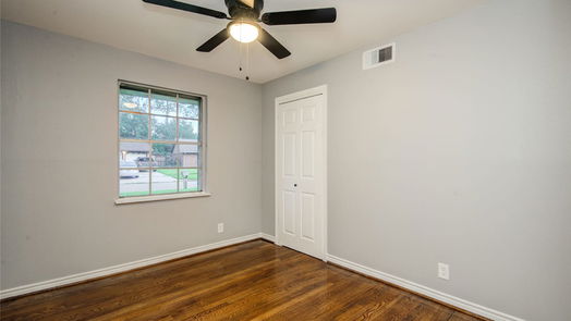 Houston 1-story, 3-bed 13211 Forest Knoll Drive-idx