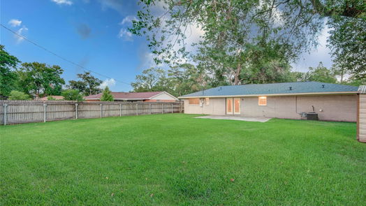 Houston 1-story, 3-bed 13211 Forest Knoll Drive-idx