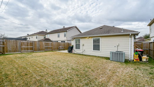 Houston 1-story, 3-bed 6922 Rustic Pecan Lane-idx