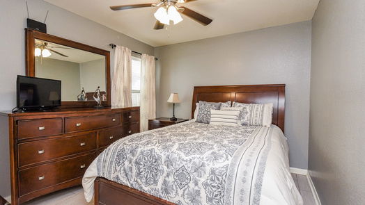 Houston 1-story, 3-bed 6922 Rustic Pecan Lane-idx