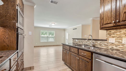Houston 1-story, 3-bed 6514 Lost Pines Bend-idx