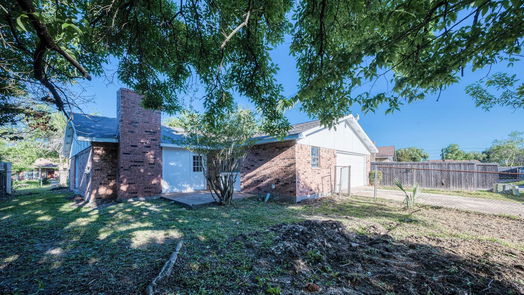 Houston 1-story, 4-bed 6018 Lansdown Drive-idx