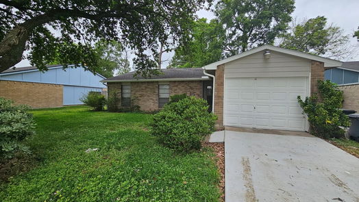 Houston 1-story, 3-bed 6215 Scotch Pine Drive-idx