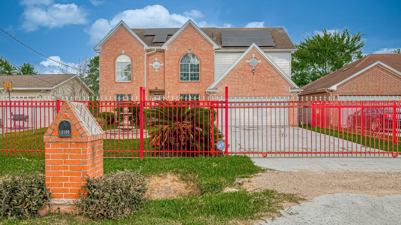 Houston 2-story, 4-bed 13105 Verdun Drive-idx