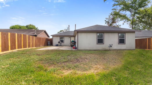 Houston 1-story, 3-bed 17119 Sunshine Street-idx