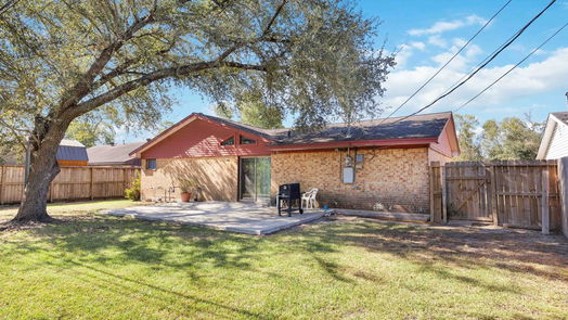 Houston 1-story, 3-bed 7926 Royalwood Drive-idx