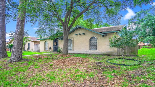 Houston 1-story, 3-bed 14106 Meyersville Drive-idx