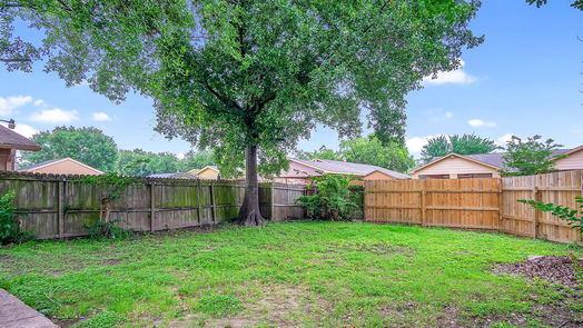 Houston 1-story, 3-bed 14106 Meyersville Drive-idx