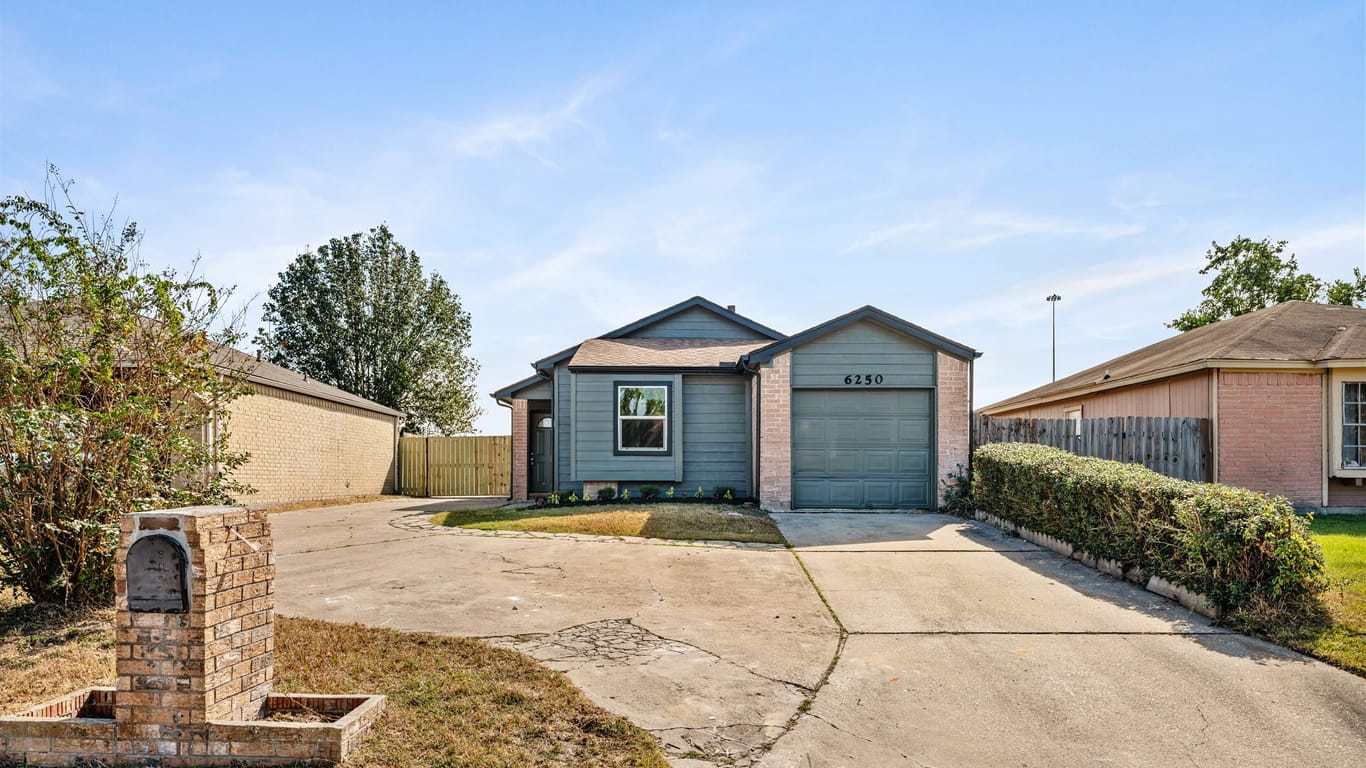 Houston null-story, 3-bed 6250 Foxhunter Road-idx