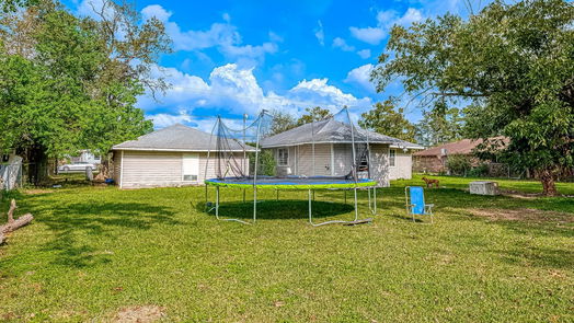 Houston null-story, 3-bed 13008 Ivydale Drive-idx