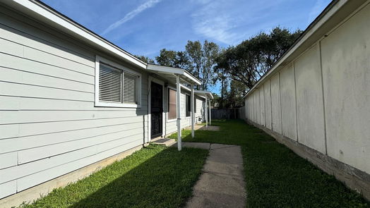 Houston 1-story, 3-bed 13839 Northlake Drive-idx