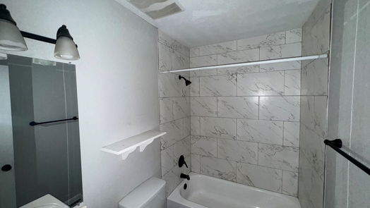 Houston 1-story, 3-bed 13839 Northlake Drive-idx