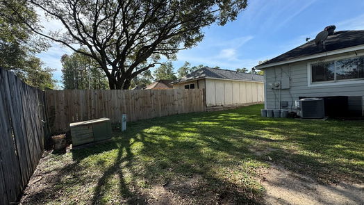 Houston 1-story, 3-bed 13839 Northlake Drive-idx