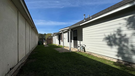 Houston 1-story, 3-bed 13839 Northlake Drive-idx