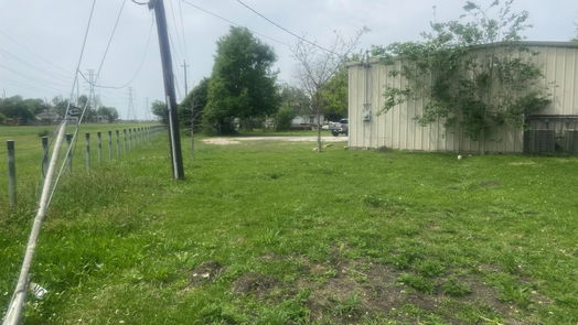 Houston 1-story, 1-bed 3130 Barberry Drive-idx