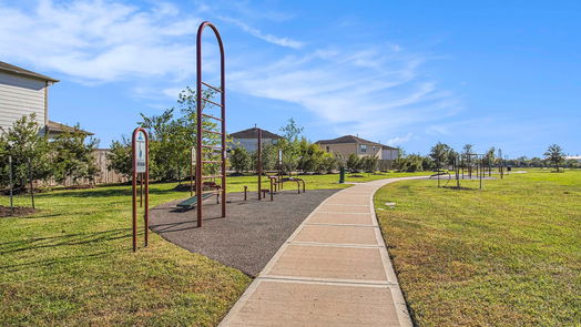 Houston 2-story, 4-bed 1959 Helvick Boulevard-idx