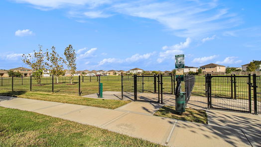 Houston 2-story, 4-bed 1959 Helvick Boulevard-idx
