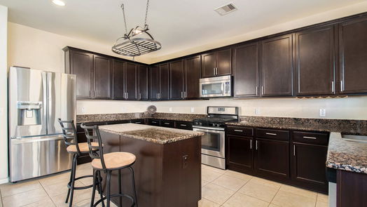 Houston 2-story, 4-bed 1959 Helvick Boulevard-idx