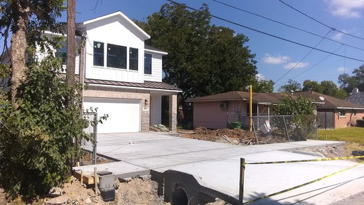 Houston 1-story, 3-bed 4533 Larkspur Street-idx
