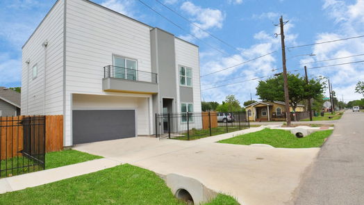 Houston 2-story, 5-bed 3433 Shelby Circle-idx