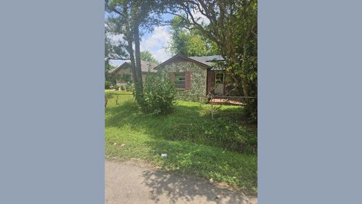 Houston 1-story, 3-bed 8018 Brandon Street-idx