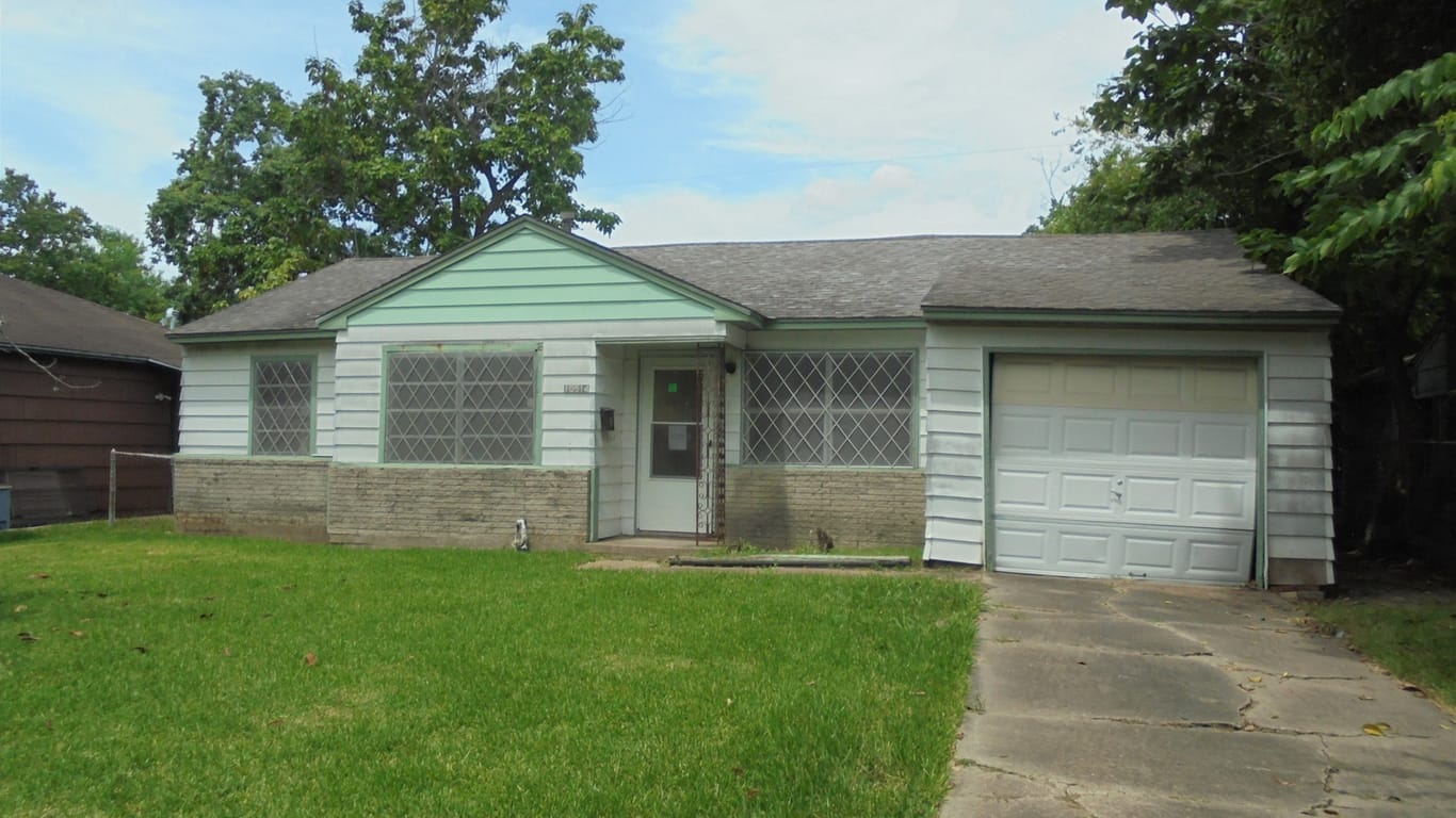 Houston 1-story, 3-bed 10514 Cathedral Drive-idx