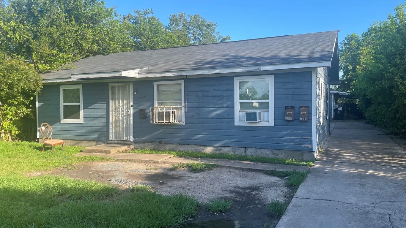 Houston 1-story, 2-bed 3522 Elpyco Street-idx