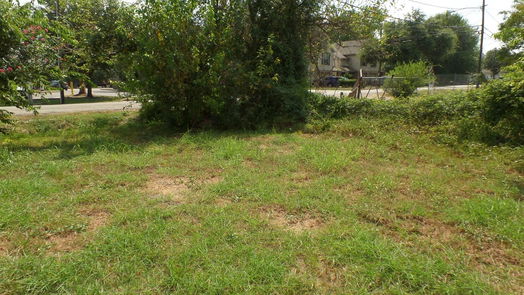 Houston null-story, null-bed 4657 Phlox Street-idx