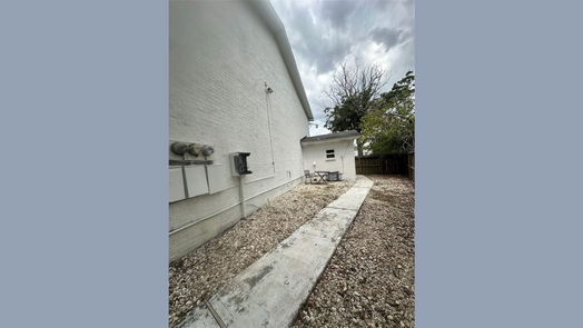 Houston 2-story, null-bed 8005 Bowen Street-idx