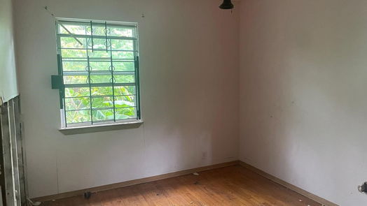 Houston 1-story, 4-bed 10309 Fairland Drive-idx