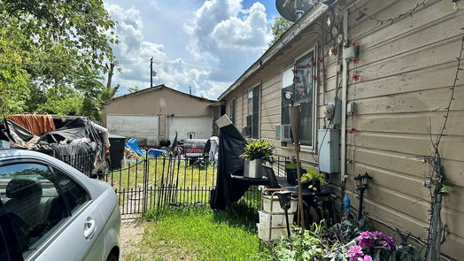 Houston 1-story, 2-bed 4414 Phlox Street-idx