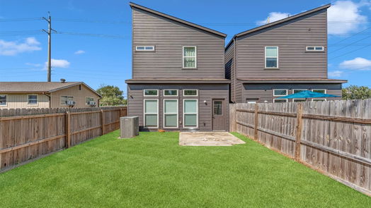 Houston 2-story, 3-bed 8511 Comal Street-idx