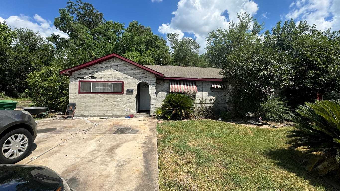 Houston 1-story, 3-bed 10525 Sierra Dr-idx