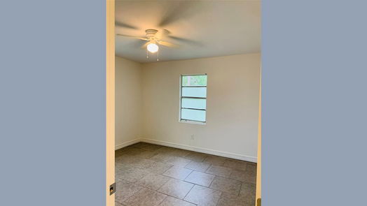 Houston 1-story, 3-bed 3522 Elpyco Street-idx