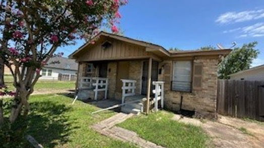 Houston 1-story, 2-bed 7911 Bowen Street 2-idx