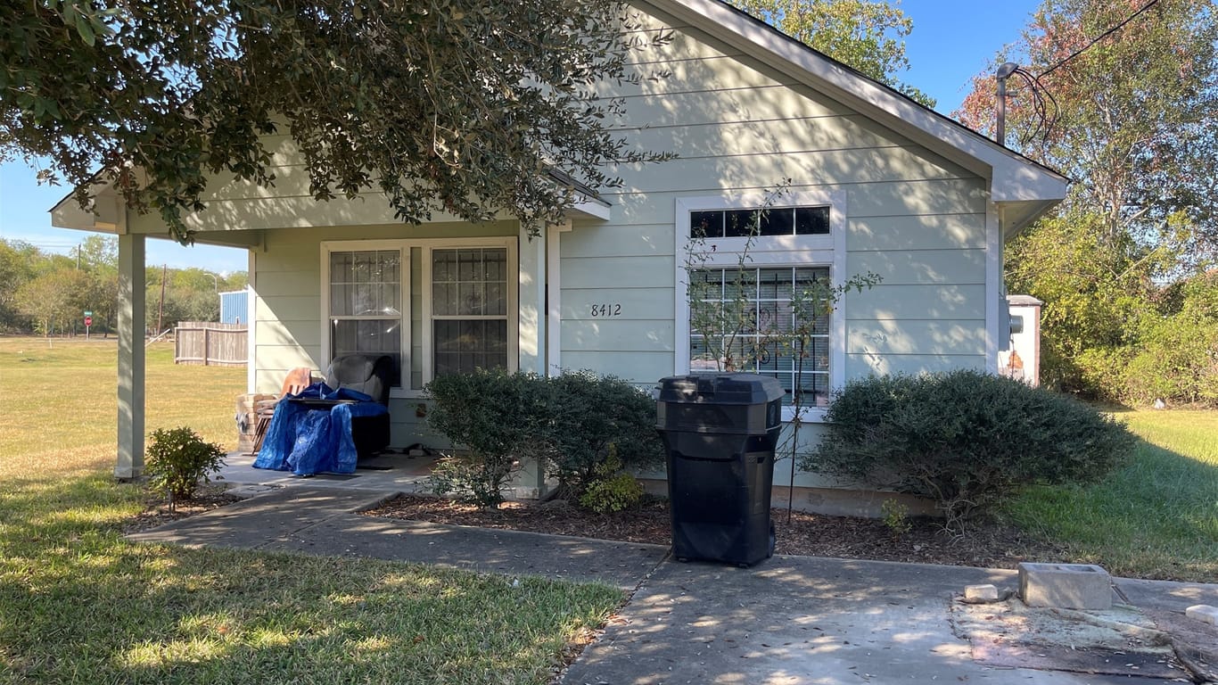 Houston 1-story, 2-bed 8412 Fountain Street-idx