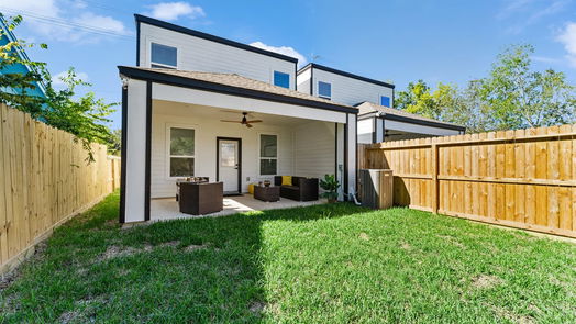 Houston 2-story, 3-bed 9023 Comal Street-idx