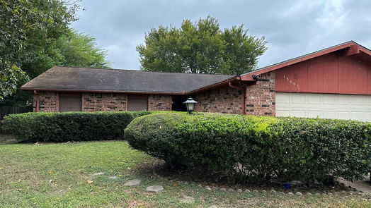 Houston 1-story, 3-bed 15803 Lenclaire Drive-idx