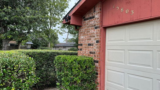 Houston 1-story, 3-bed 15803 Lenclaire Drive-idx