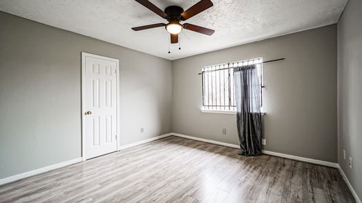 Houston 1-story, 2-bed 16533 Gold Ridge Lane-idx