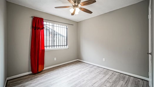 Houston 1-story, 2-bed 16533 Gold Ridge Lane-idx
