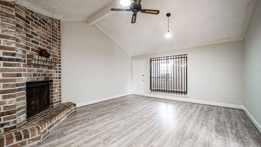 Houston 1-story, 2-bed 16533 Gold Ridge Lane-idx