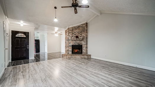 Houston 1-story, 2-bed 16533 Gold Ridge Lane-idx