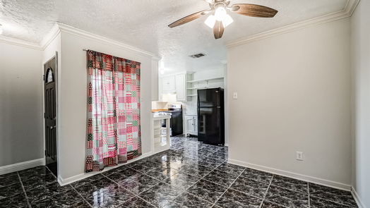 Houston 1-story, 2-bed 16533 Gold Ridge Lane-idx