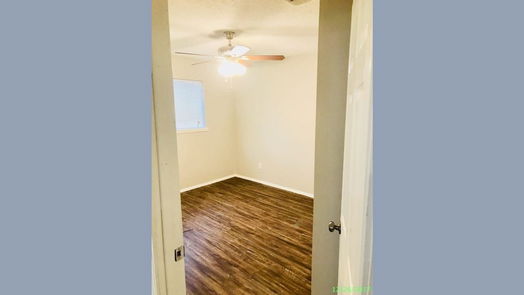 Houston 1-story, 3-bed 5230 Ridgewest Street-idx