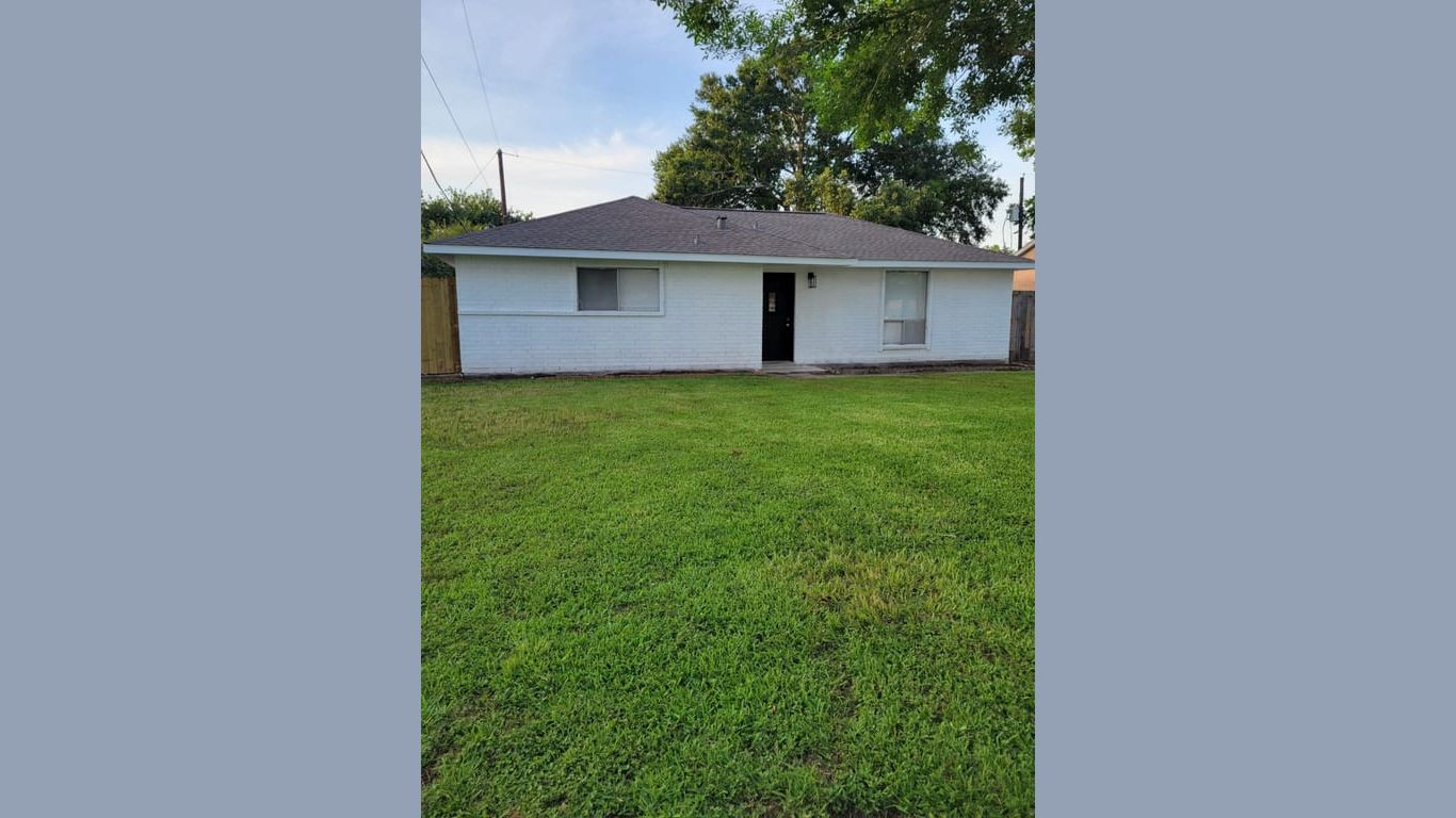 Houston 1-story, 3-bed 4922 Macridge Boulevard-idx