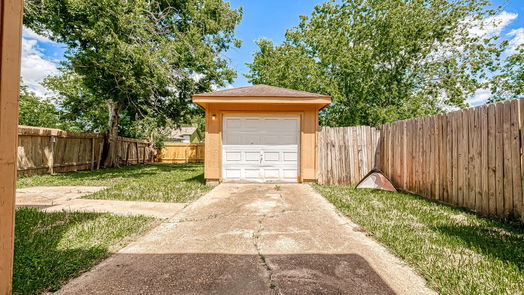 Houston 2-story, 4-bed 16019 Diamond Ridge Drive-idx