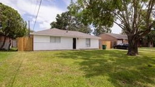 Houston 1-story, 3-bed 4922 Macridge Boulevard-idx