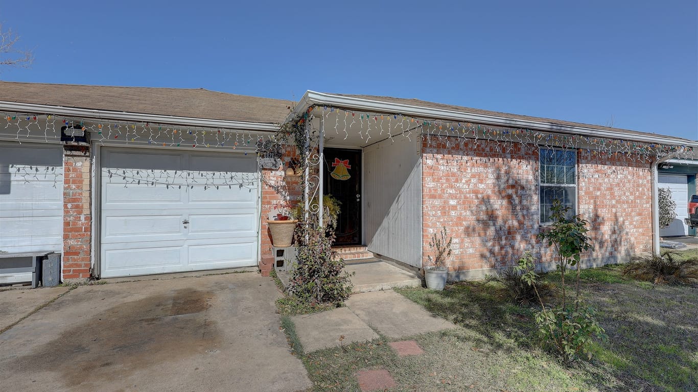 Houston 1-story, 4-bed 4826 Danfield Drive-idx