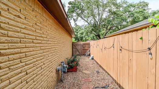 Houston 1-story, 4-bed 5738 Melanite Avenue-idx